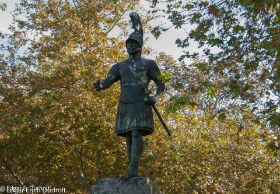 Antique Hero-0131.jpg