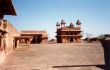 C 24 Fatehpur Sikri.jpg